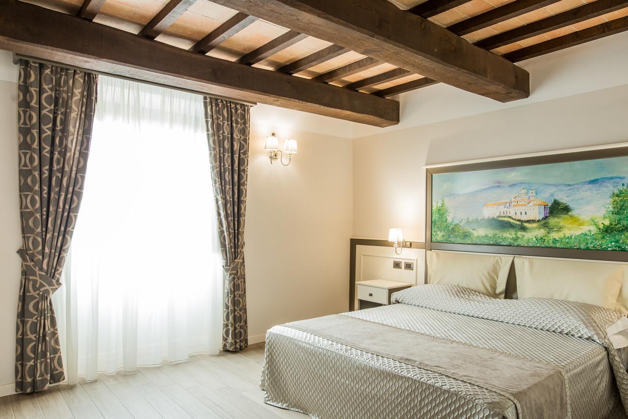 Tenuta d'Ausilio Vairano Patenora Esterno foto