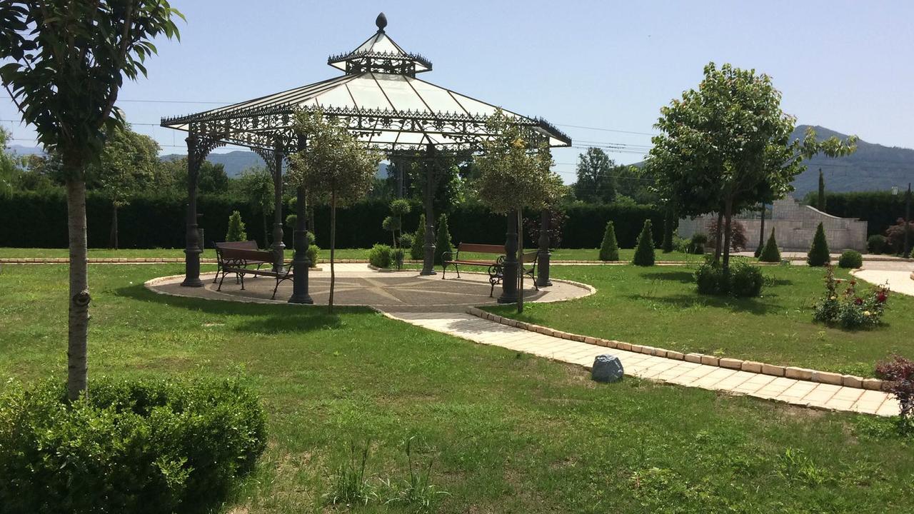 Tenuta d'Ausilio Vairano Patenora Esterno foto