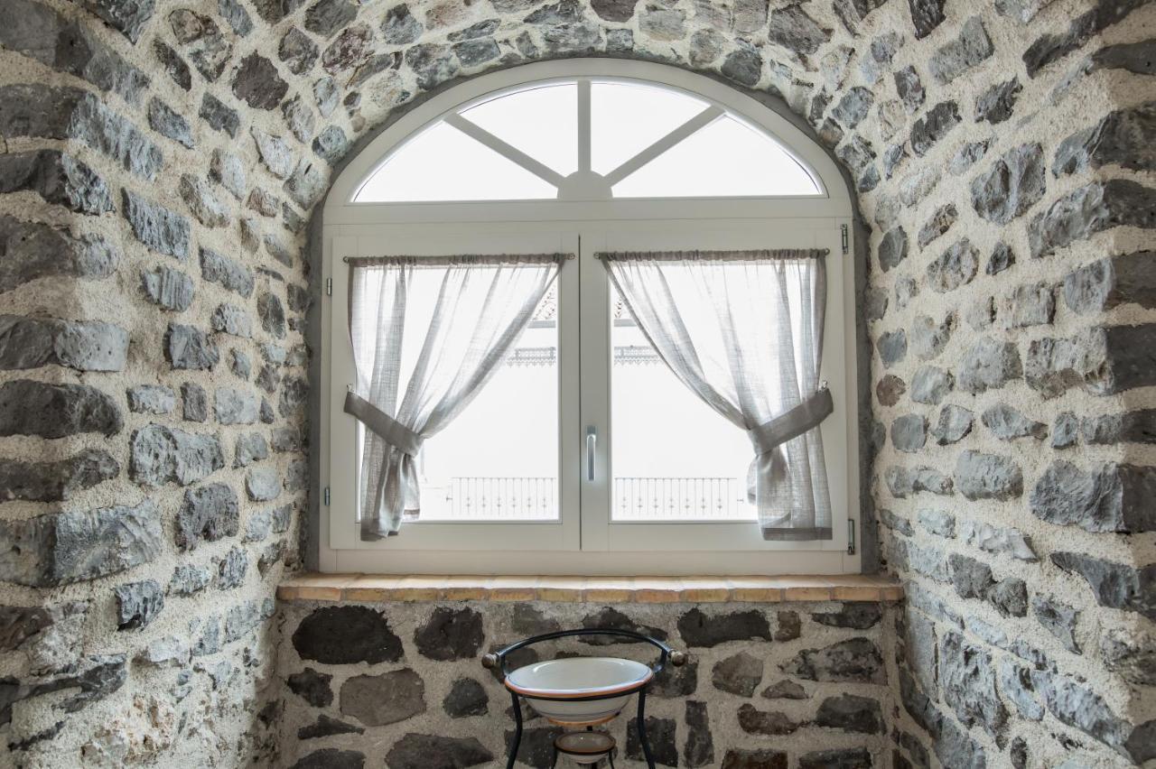Tenuta d'Ausilio Vairano Patenora Esterno foto